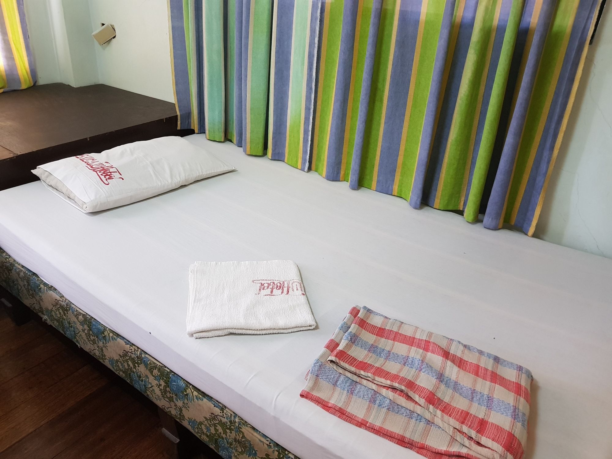 Texicano Hotel Main Laoag Extérieur photo